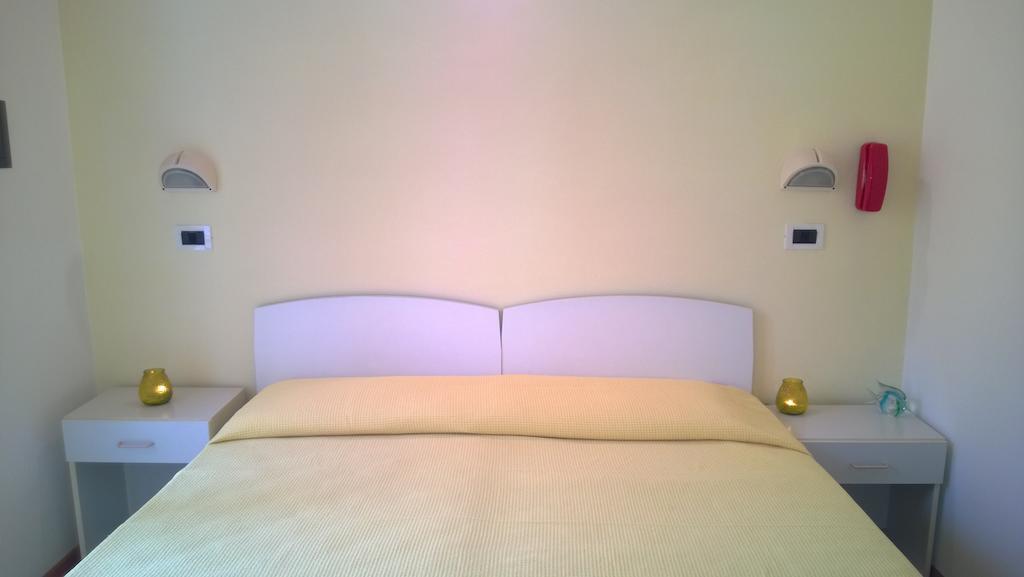 Hotel Paola Garden Bellariva Di Rimini Habitación foto